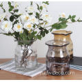 Чистые мини -переработанные стеклянные вазы для цветов